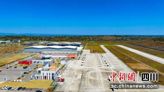 自贡：引进专业人才 助推低空经济加速腾飞